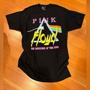 EUC Pink Floyd black t shirt M